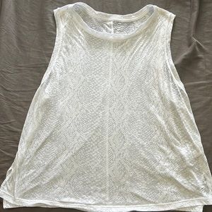 White sports tank. Size large. Dicks Sporting Good brand